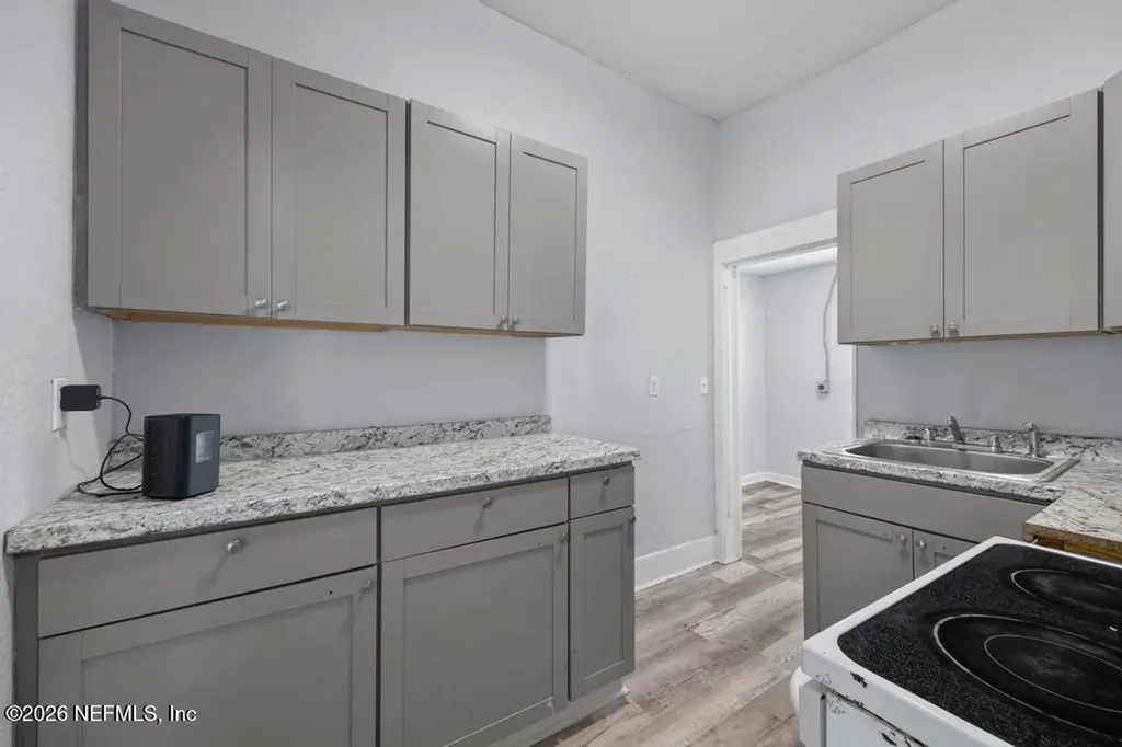 1648 36th Street W Jacksonville FL 32209