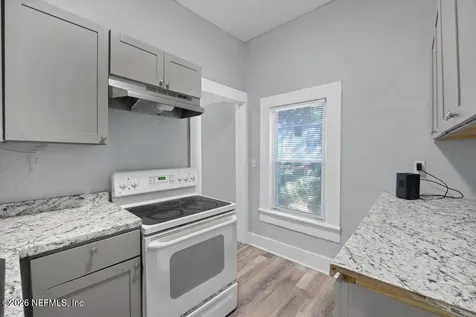 1648 36th Street W Jacksonville FL 32209