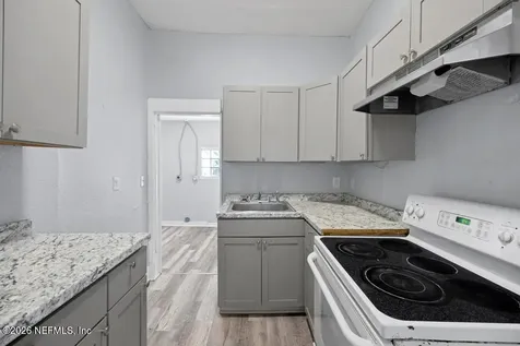 1648 36th Street W Jacksonville FL 32209