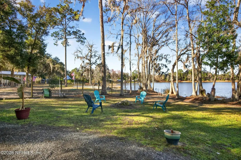 126 Palmetto Trail Interlachen FL 32148