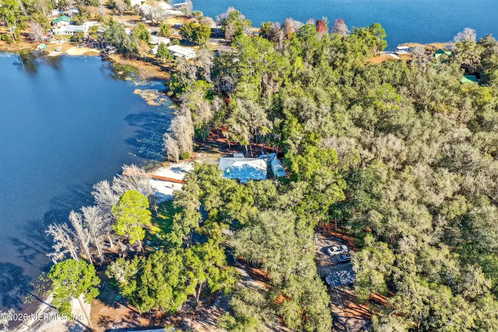 126 Palmetto Trail Interlachen FL 32148