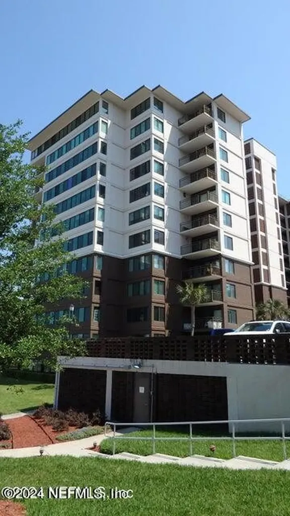 6000 San Jose Boulevard Jacksonville FL 32217