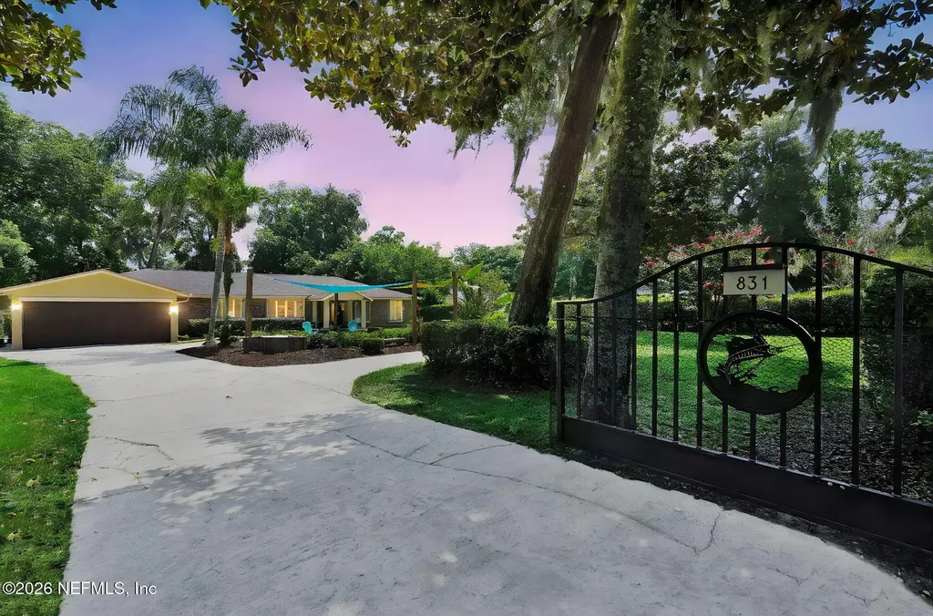 831 Arthur Moore Drive Green Cove Springs FL 32043