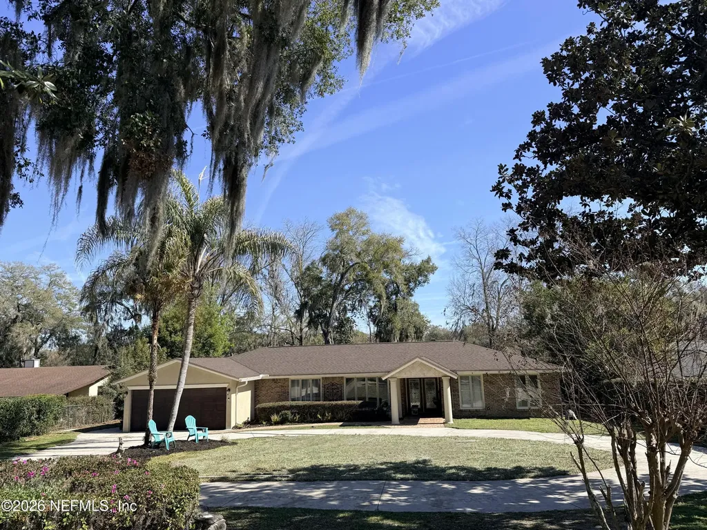 831 Arthur Moore Drive Green Cove Springs FL 32043