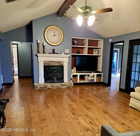 5326 Tilting Oaks Court E Jacksonville FL 32258