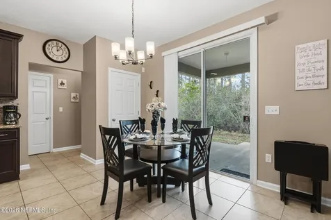 11805 Parker Lakes Drive Jacksonville FL 32221