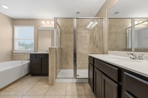 11805 Parker Lakes Drive Jacksonville FL 32221