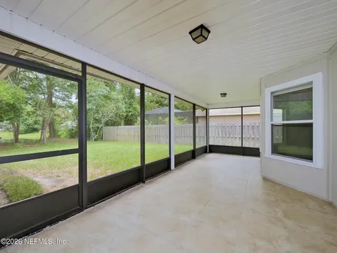 12252 Lake Fern Drive Jacksonville FL 32258