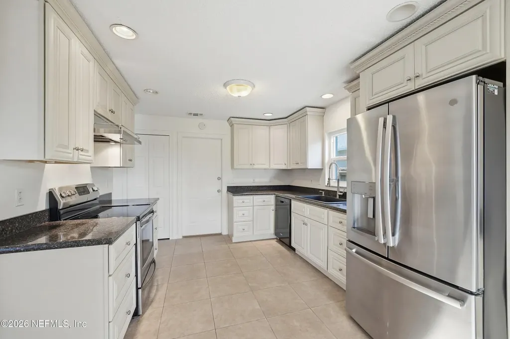 305 Island Landing Drive St. Augustine FL 32095