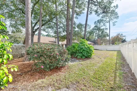 10308 Nakema Drive W Jacksonville FL 32257