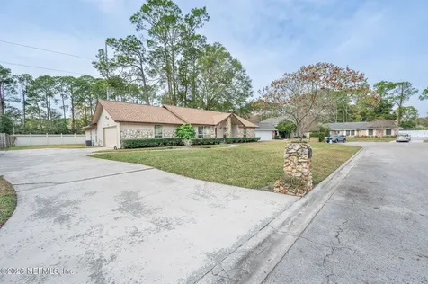 10308 Nakema Drive W Jacksonville FL 32257