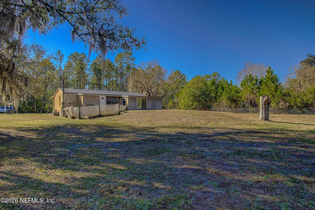 118 SW 3rd Terrace Palatka FL 32177