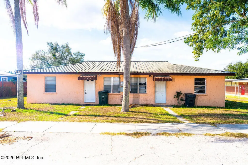 417 N Byrd Avenue Avon Park FL 33825
