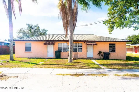 417 N Byrd Avenue Avon Park FL 33825