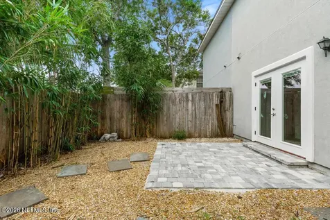 66 W 14th Street Atlantic Beach FL 32233