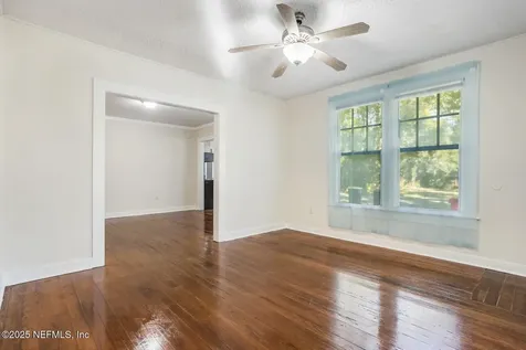 5471 101st Street Jacksonville FL 32210