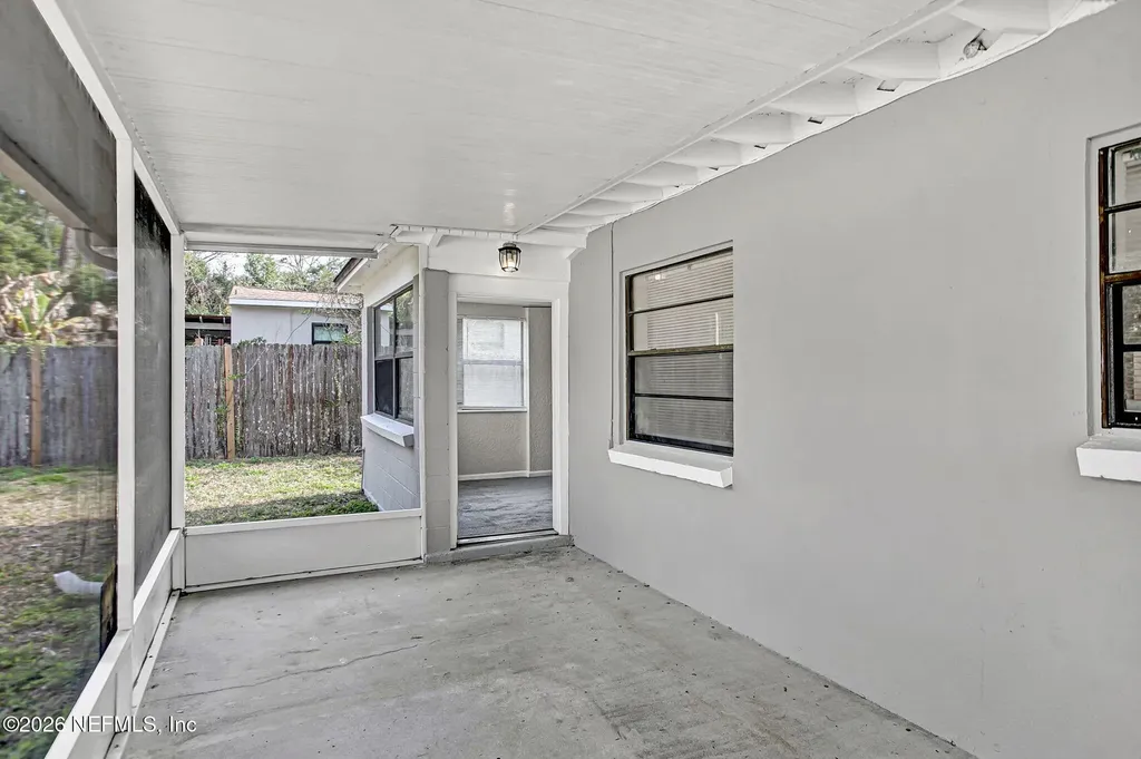 5235 Lexington Avenue Jacksonville FL 32210