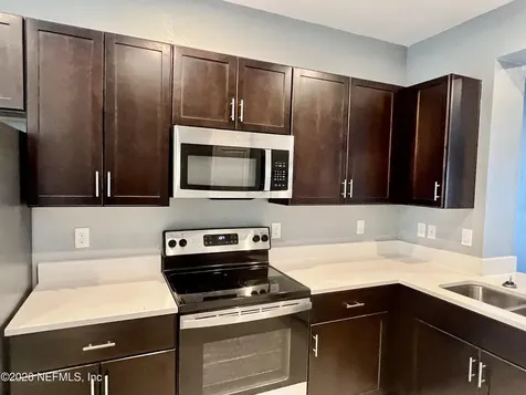 233 Annies Place Jacksonville FL 32218