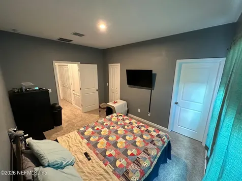 233 Annies Place Jacksonville FL 32218