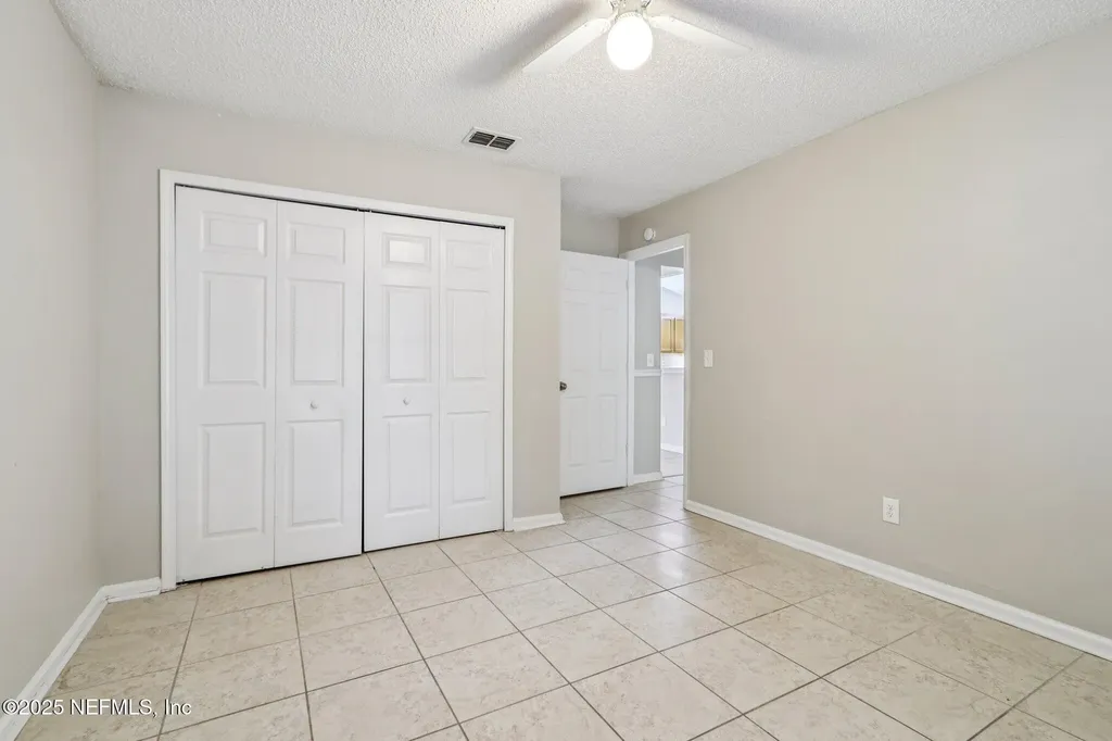 1864 Sheraton Lakes Circle Middleburg FL 32068