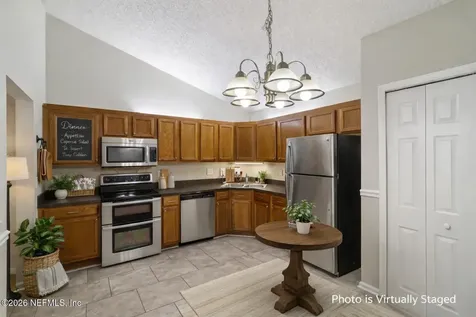 1864 Sheraton Lakes Circle Middleburg FL 32068