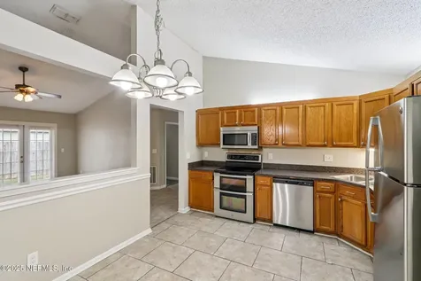 1864 Sheraton Lakes Circle Middleburg FL 32068