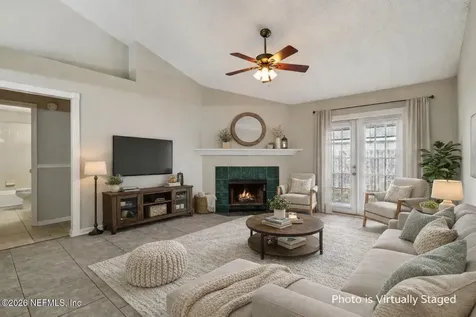1864 Sheraton Lakes Circle Middleburg FL 32068