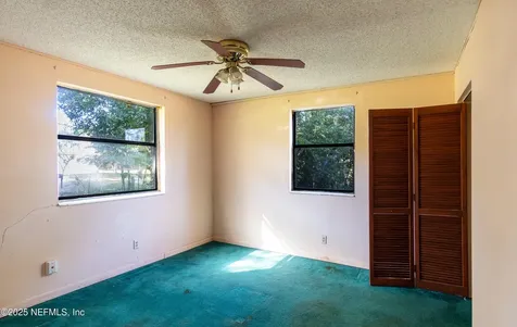 8657 Pine Park Drive Jacksonville FL 32219