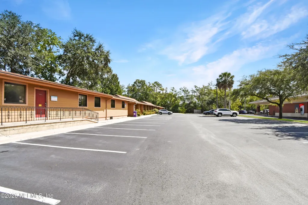 949 Lane Avenue S Jacksonville FL 32205
