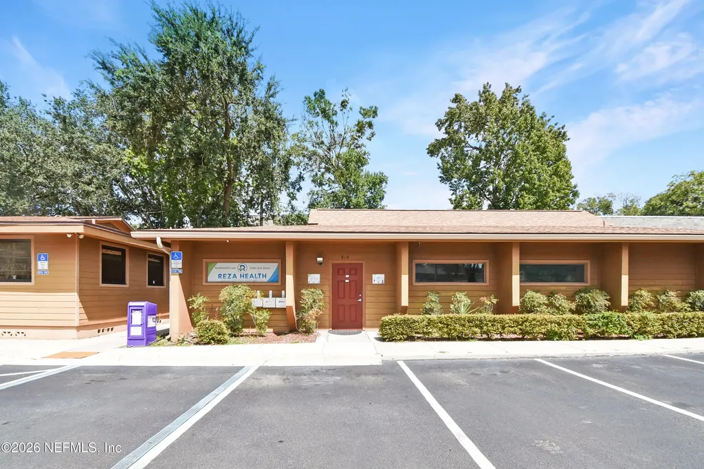 949 Lane Avenue S Jacksonville FL 32205