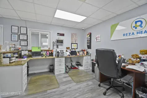 949 Lane Avenue S Jacksonville FL 32205