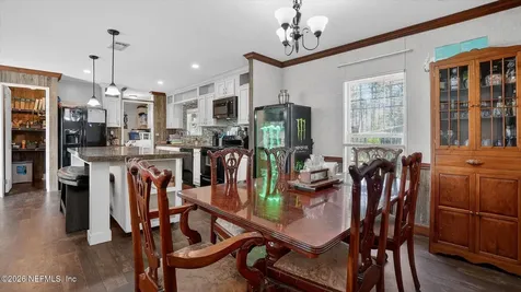 121 Melanie Lane Middleburg FL 32068