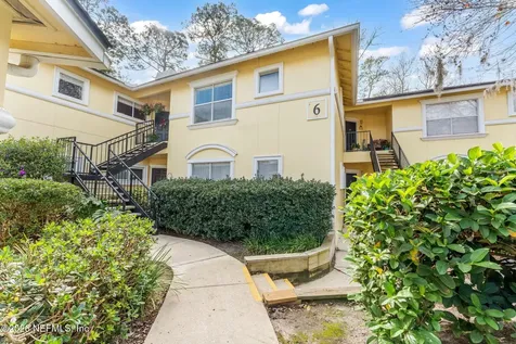 1800 The Greens Way Jacksonville Beach FL 32250