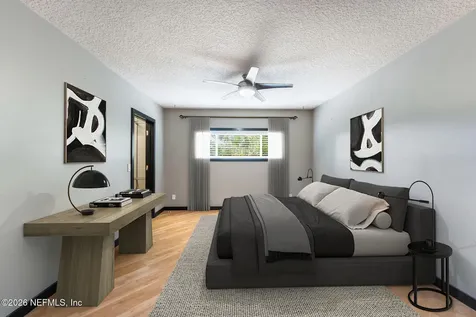 1800 The Greens Way Jacksonville Beach FL 32250