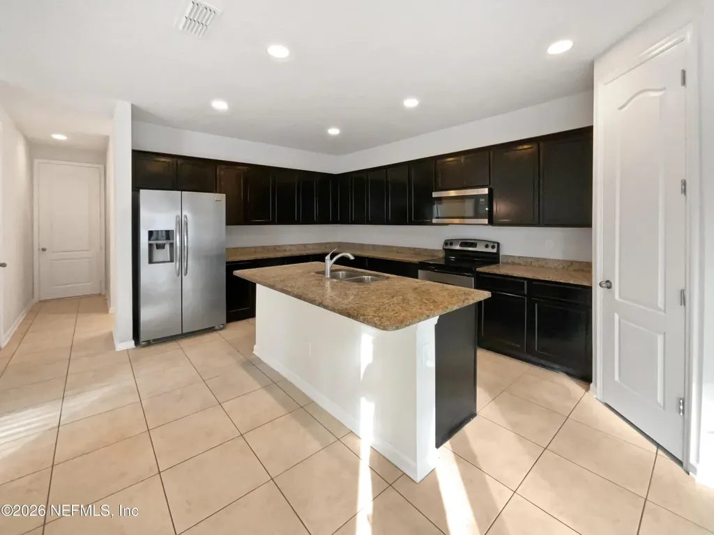 15713 Lexington Park Boulevard Jacksonville FL 32218