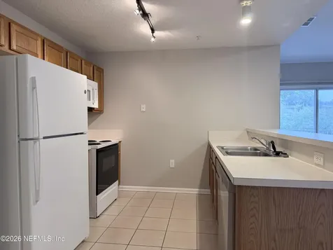 7920 Merrill Road Jacksonville FL 32277