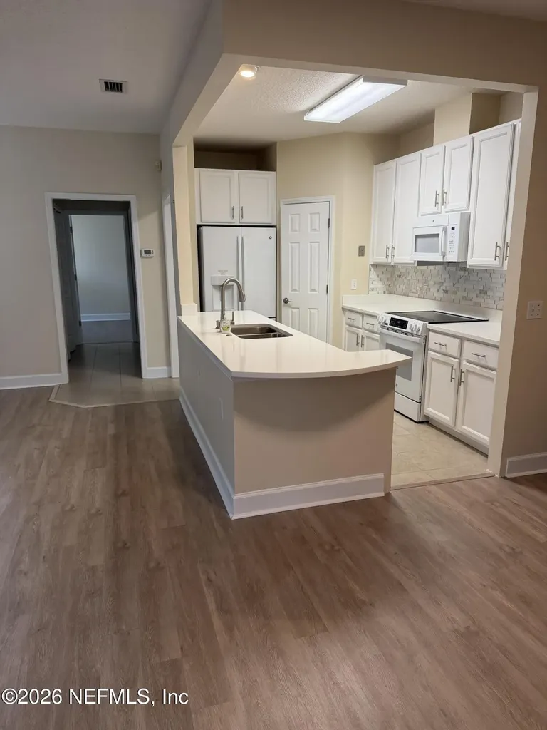 13663 Wm Davis Parkway Jacksonville FL 32224