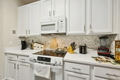 13663 Wm Davis Parkway Jacksonville FL 32224