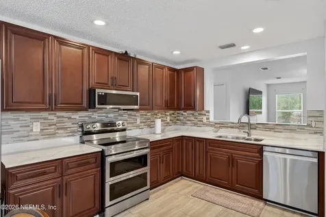 9719 Mayville Drive S Jacksonville FL 32222
