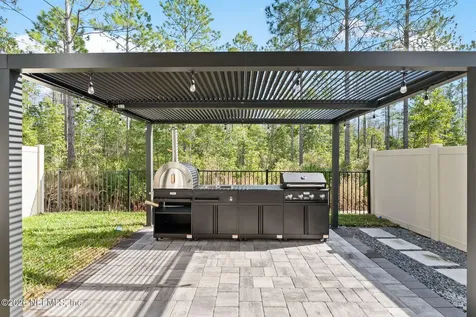 9989 Element Road Jacksonville FL 32256