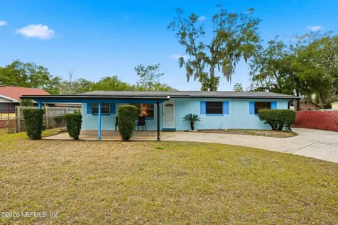 9724 Waynesboro Avenue Jacksonville FL 32208