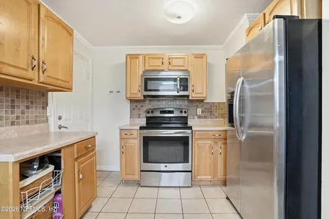 9724 Waynesboro Avenue Jacksonville FL 32208