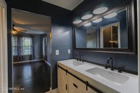 321 Paradise Circle Satsuma FL 32189