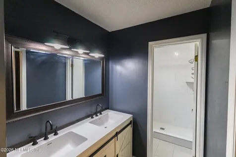 321 Paradise Circle Satsuma FL 32189