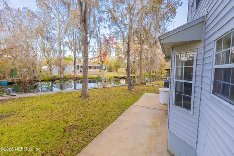 321 Paradise Circle Satsuma FL 32189