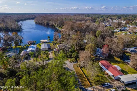 321 Paradise Circle Satsuma FL 32189