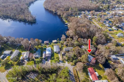 321 Paradise Circle Satsuma FL 32189