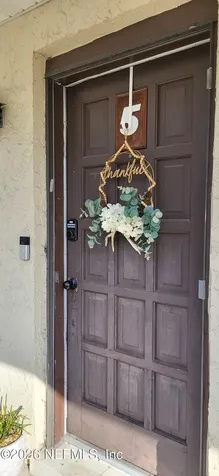 1647 El Camino Road Jacksonville FL 32216