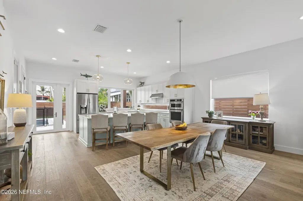 145 8th Street Atlantic Beach FL 32233