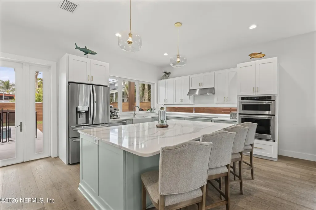 145 8th Street Atlantic Beach FL 32233